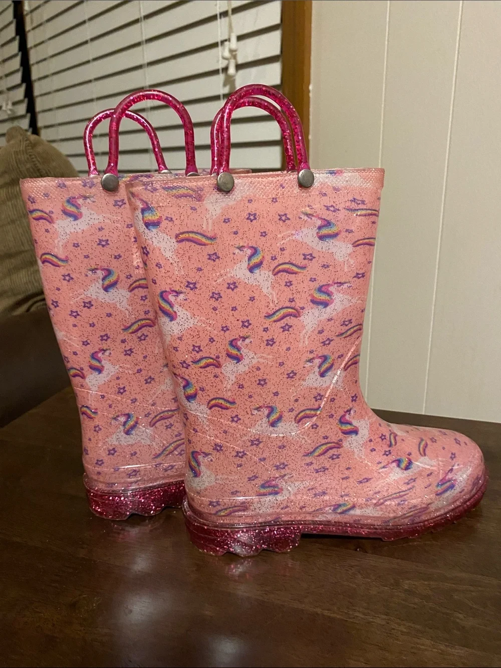 Girls rain boots size13/1